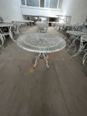 Döküm masa doksan yedi çap dar ayak