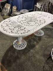 Döküm masa oval güllü