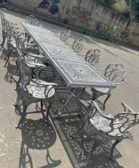 Döküm toplantı masası