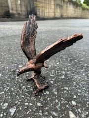 Kartal-kanat açık biblo kartal heykeli
