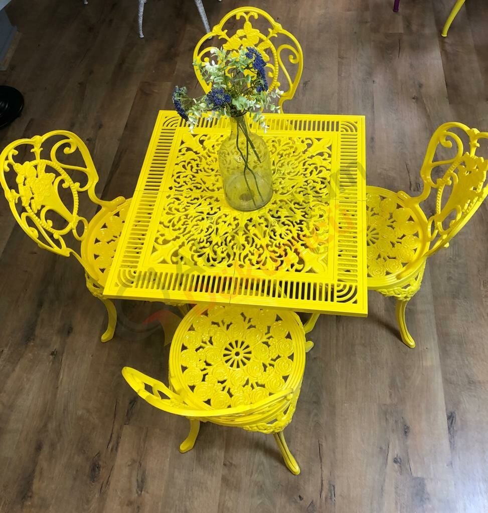 Döküm kare masa sandalye takım sarı