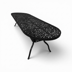 Oval masa en büyük kuğu 271cm x90 cm