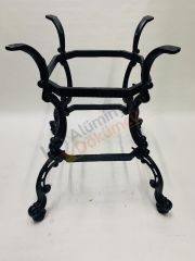 Döküm masa ayak kavuslu kare geniş ayak