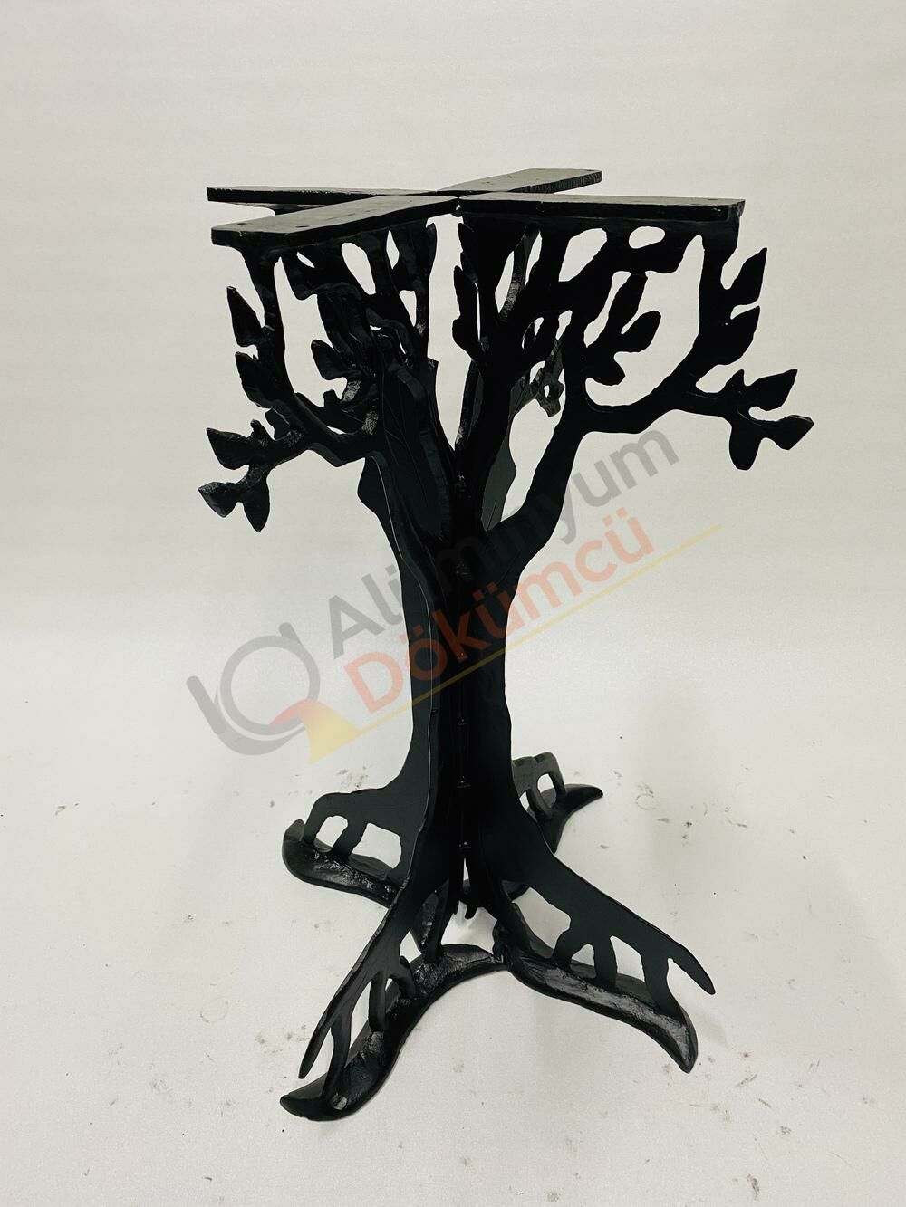 Masa ayak ağaç görünüm