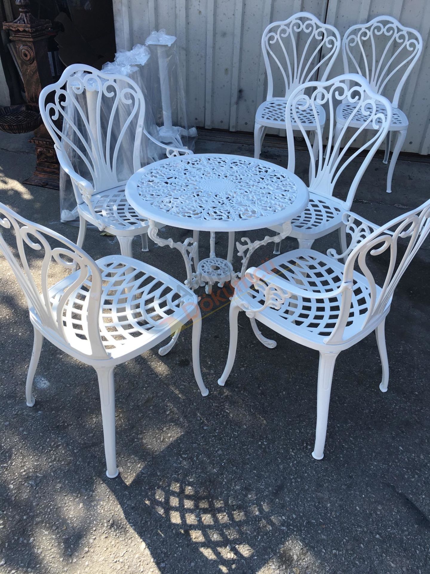 Döküm masa Osmanlı kuğu kollu sandalye