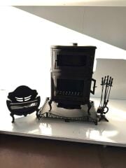 Dik kuzine oval alt tepsi odunluk ve maşa takım