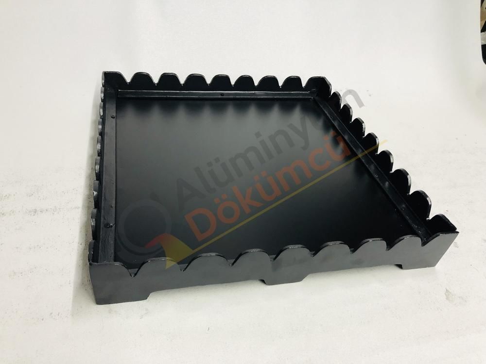 DÖKÜM SOBA ALTLIĞI KÜÇÜK-LALE SOBA ALTLIK