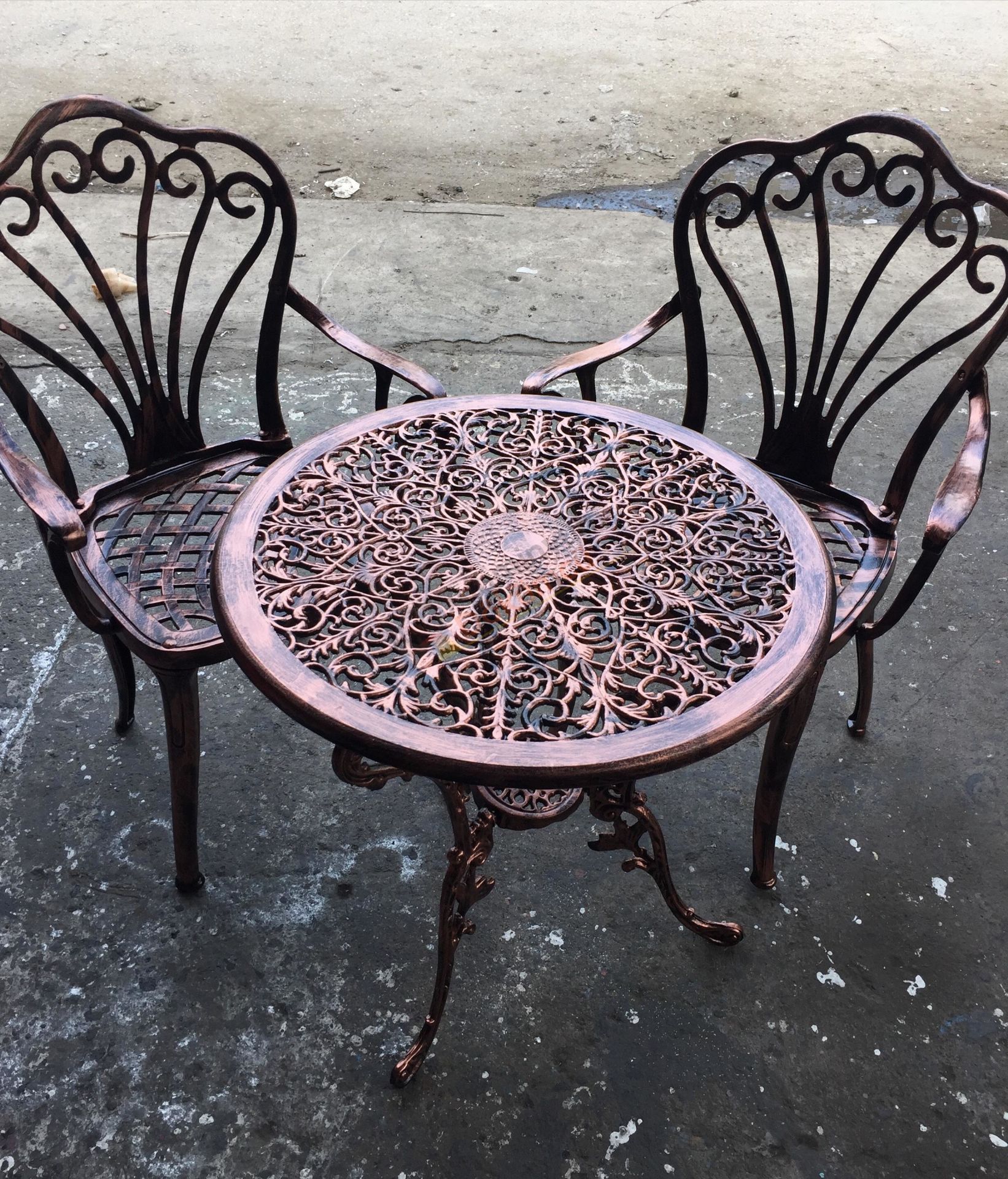 Kuğu kollu sandalye Osmanlı masa