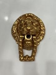 Döküm çan aslanlı