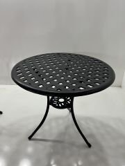 Döküm masa 68 cm  çap yükseklik 65 cm