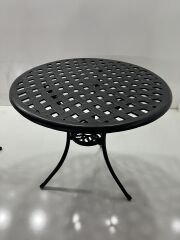 Döküm masa 68 cm  çap yükseklik 65 cm