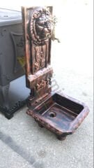 ASLAN KARE LAVABOLU YERE VE DUVARA YASLANMALI ÇEŞME