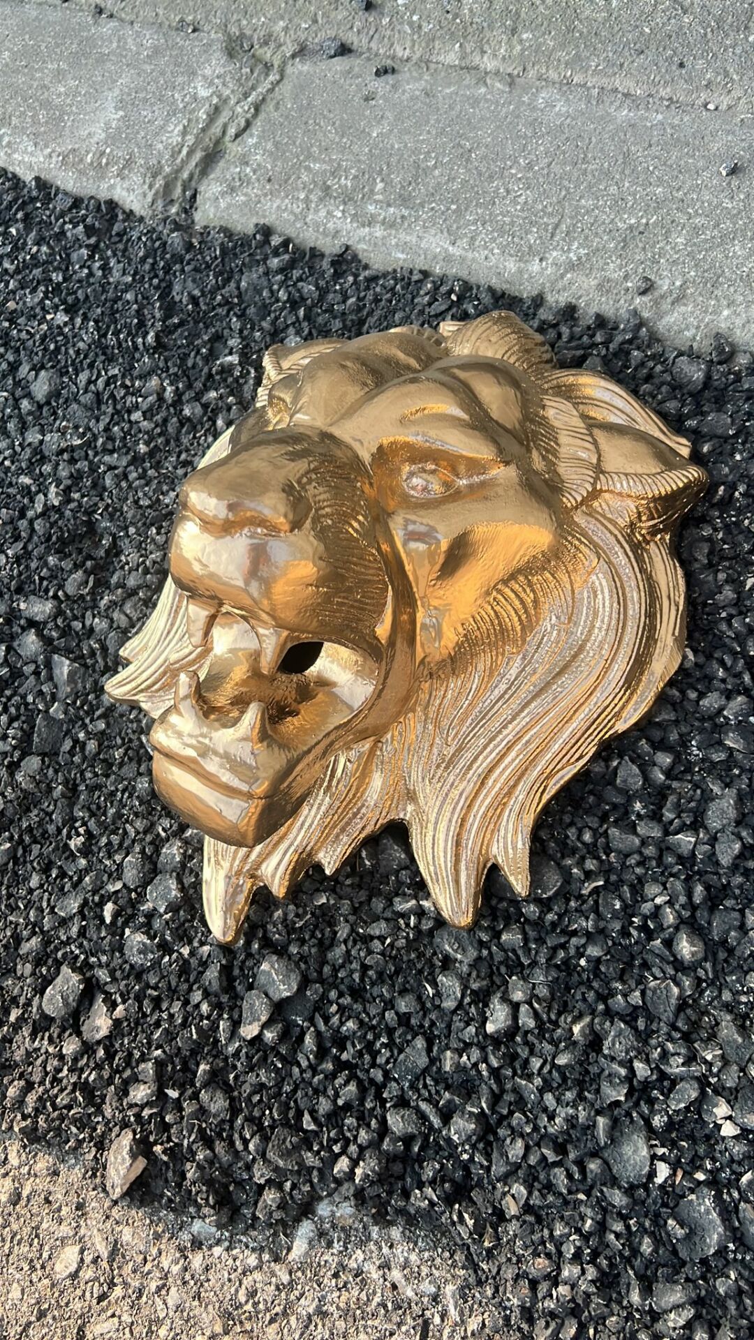 Döküm Aslan başı aslan kafası